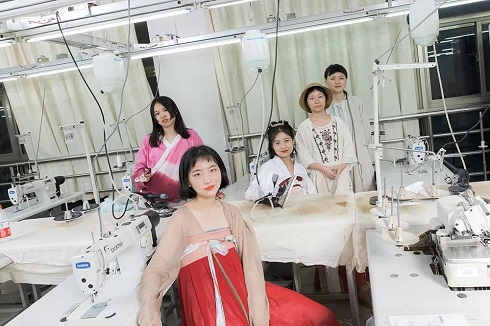 杭州天猫淘宝代运营|淘宝发布女性创业报告，女卖家撑起淘宝“半边天”